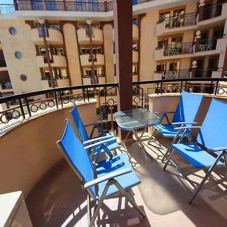 Menada Golden Rainbow Apartman