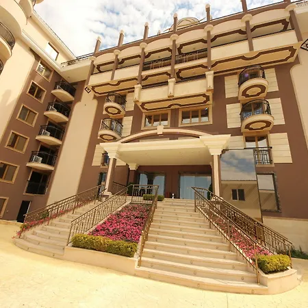Menada Golden Rainbow Apartman Napospart